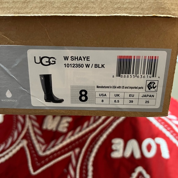 UGG rain boots - Picture 7 of 7